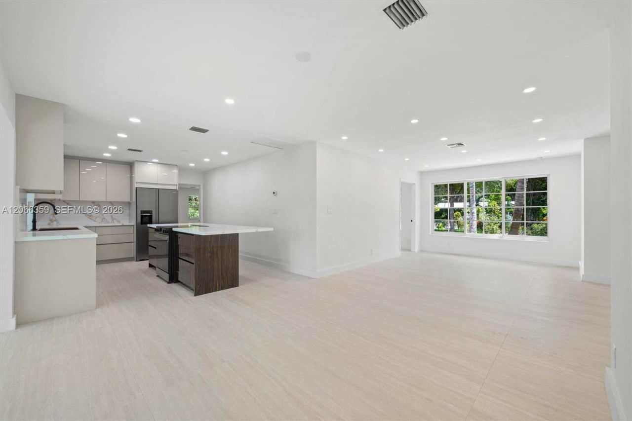 11770 Griffing Blvd, Biscayne Park, FL 33161 Photo
