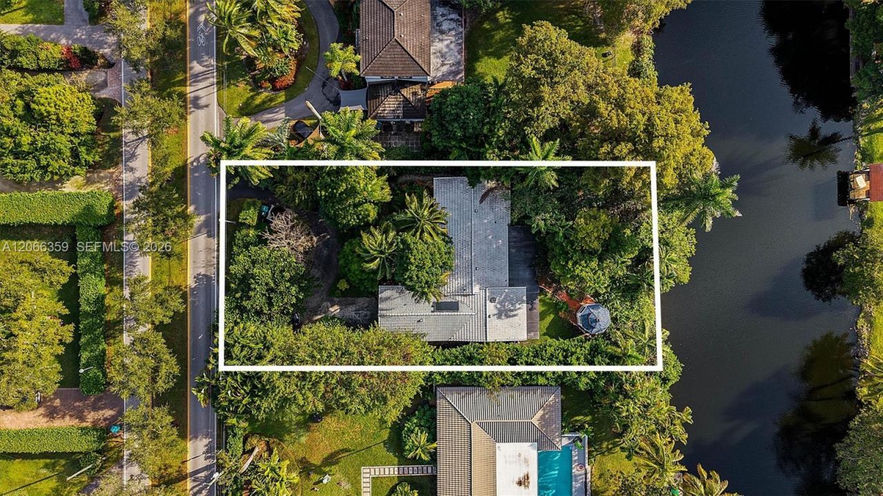 11770 Griffing Blvd, Biscayne Park, FL 33161 Photo