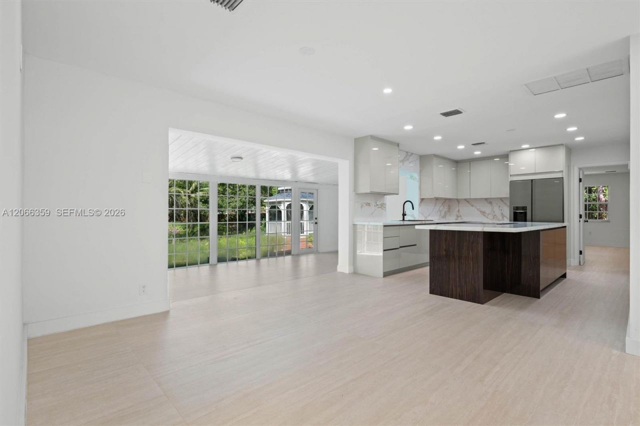 11770 Griffing Blvd, Biscayne Park, FL 33161 Photo