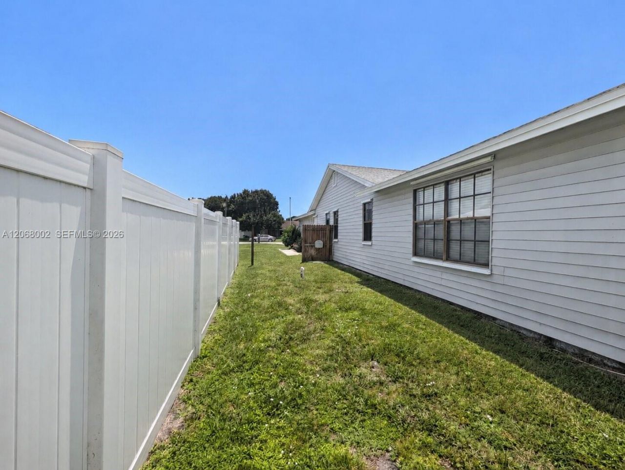 5601 Paleo Pines Cir, Fort Pierce, FL 34951 Photo