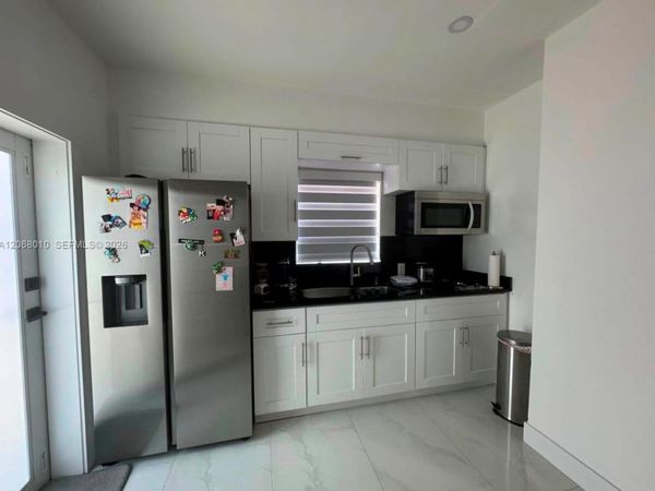 14660 SW 86th St , Unit 1, Miami, FL 33183