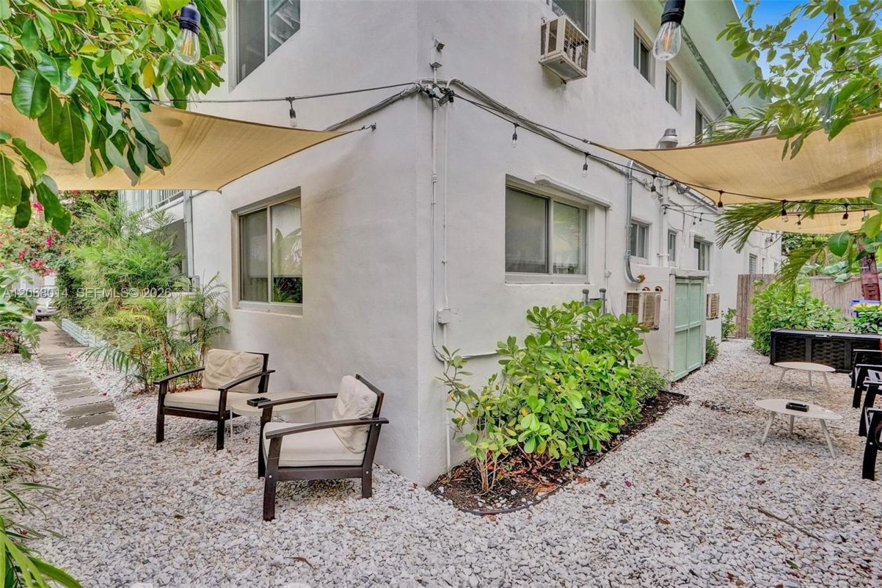 1415 16th St, Unit 2, Miami Beach, FL 33139 Photo