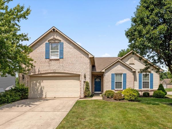 1322 Landsbrook Drive , Indianapolis, IN 46260