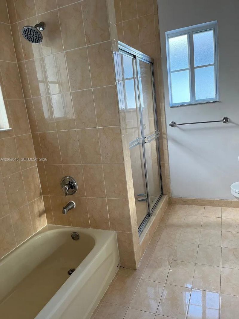 350 NE 31st Ter, Homestead, FL 33033 Photo
