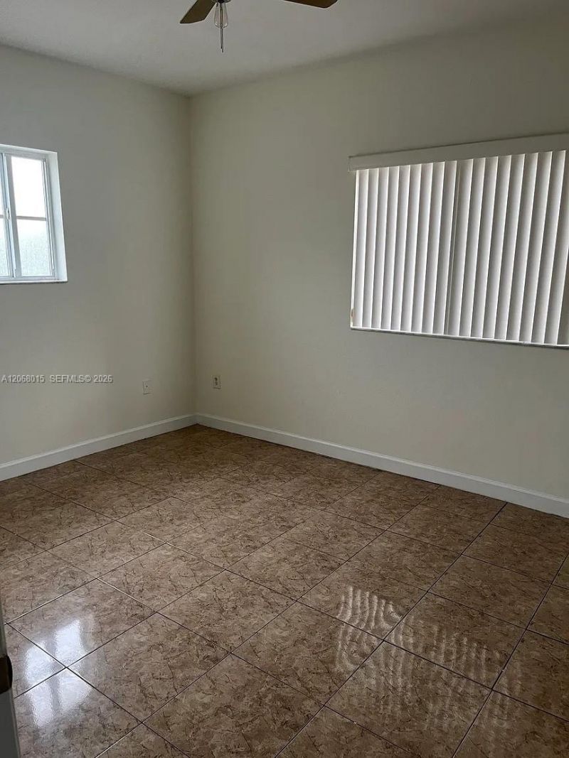350 NE 31st Ter, Homestead, FL 33033 Photo