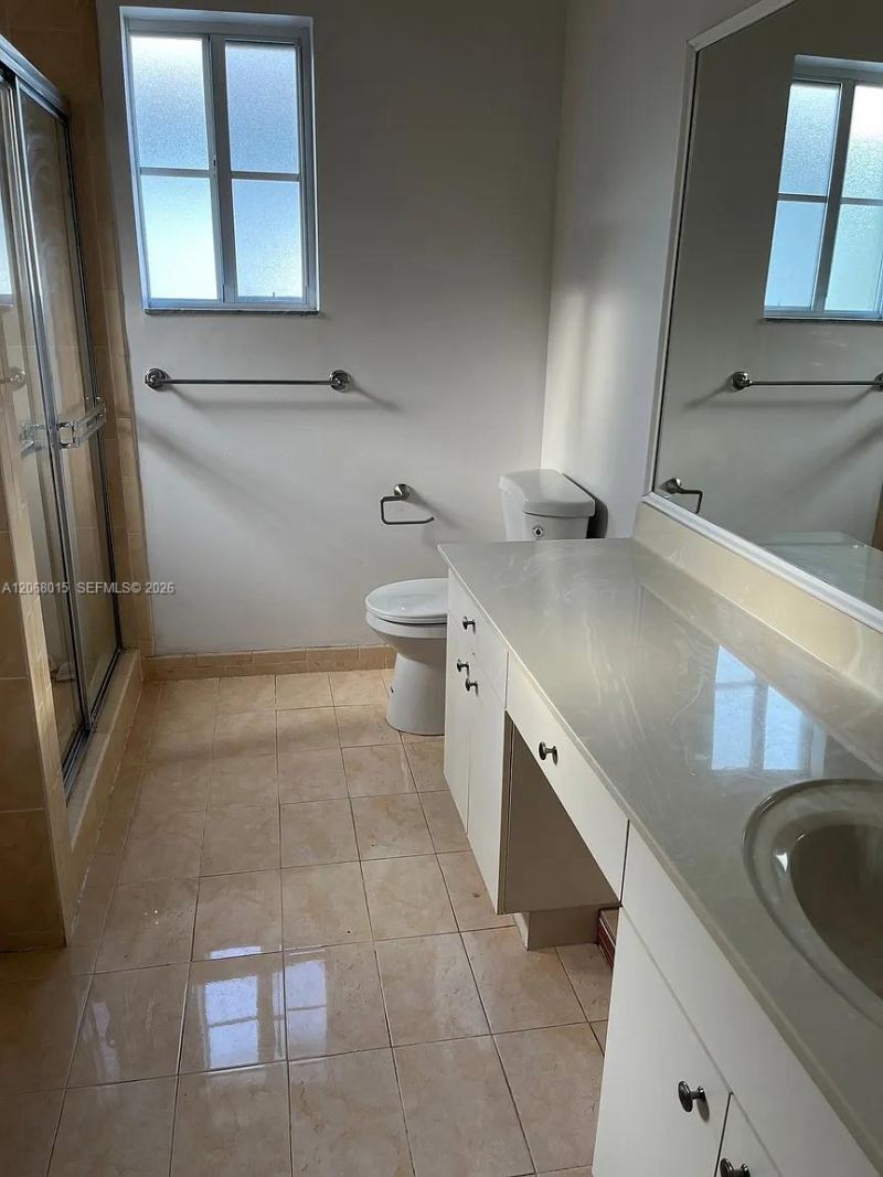 350 NE 31st Ter, Homestead, FL 33033 Photo