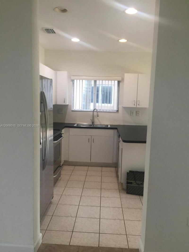 350 NE 31st Ter, Homestead, FL 33033 Photo