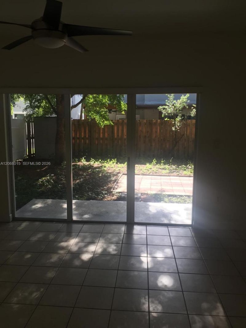 350 NE 31st Ter, Homestead, FL 33033 Photo