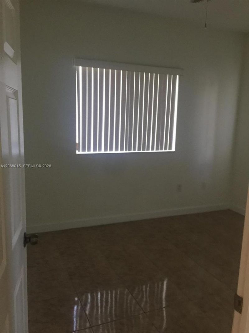 350 NE 31st Ter, Homestead, FL 33033 Photo