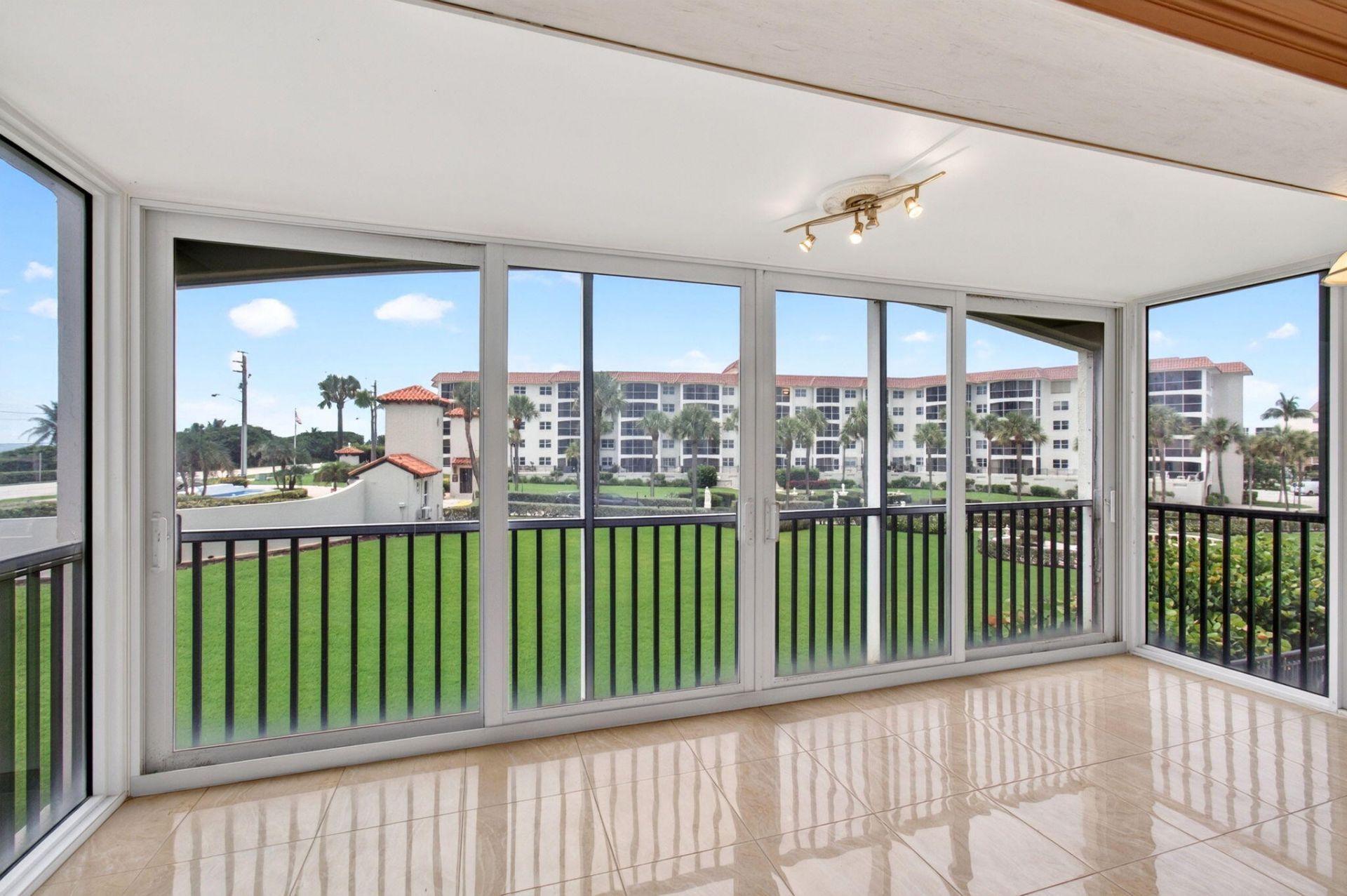 2871 N Ocean Boulevard, Unit C205, Boca Raton, FL 33431 Photo