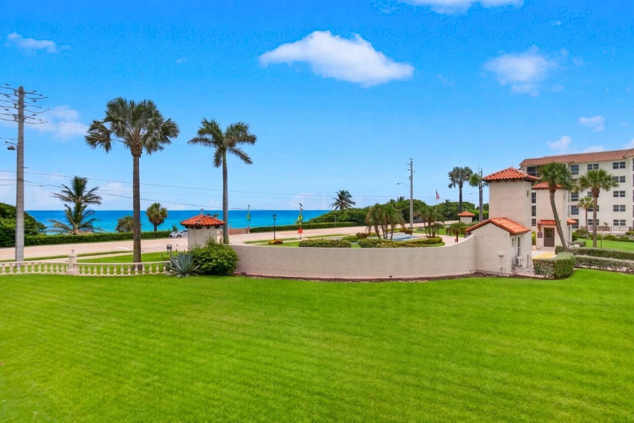 2871 N Ocean Boulevard, Unit C205, Boca Raton, FL 33431 Photo