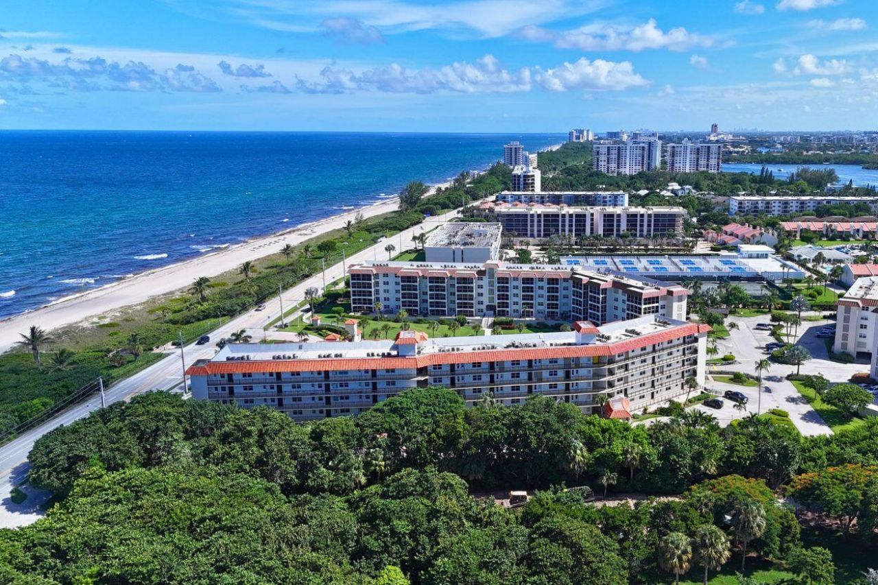 2871 N Ocean Boulevard, Unit C205, Boca Raton, FL 33431 Photo