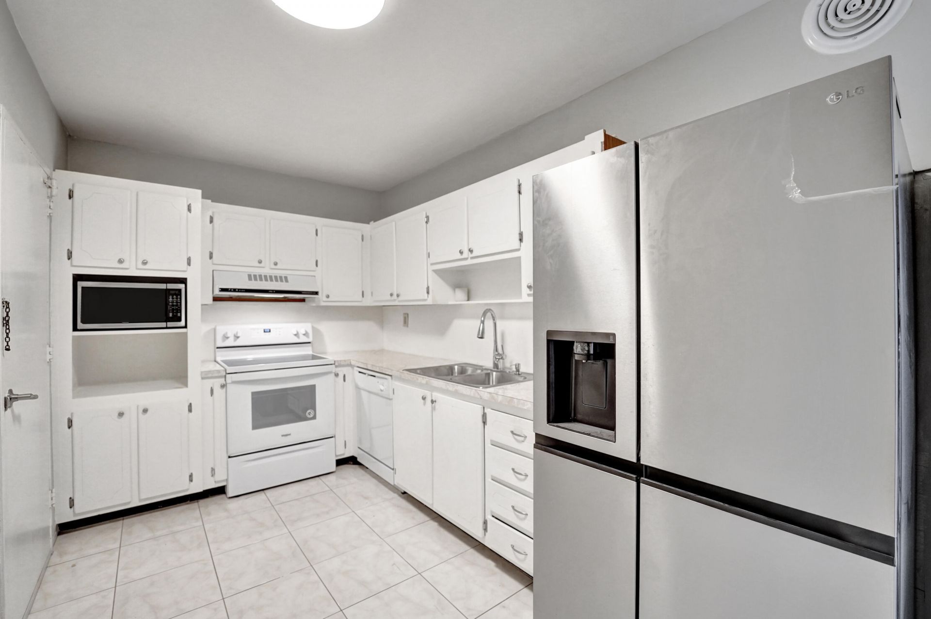 4250 Galt Ocean Drive, Unit 9C, Fort Lauderdale, FL 33308 Photo