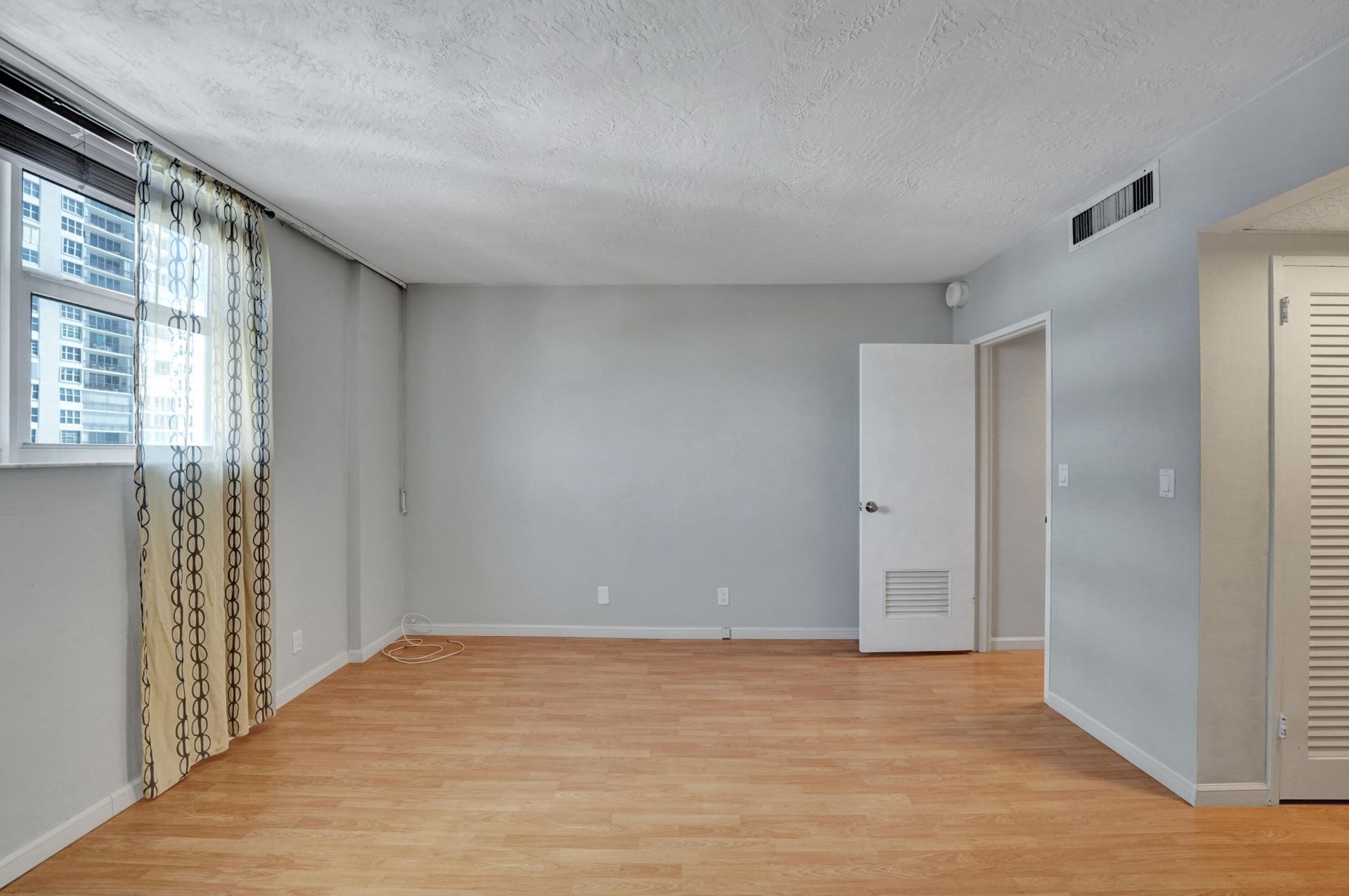 4250 Galt Ocean Drive, Unit 9C, Fort Lauderdale, FL 33308 Photo