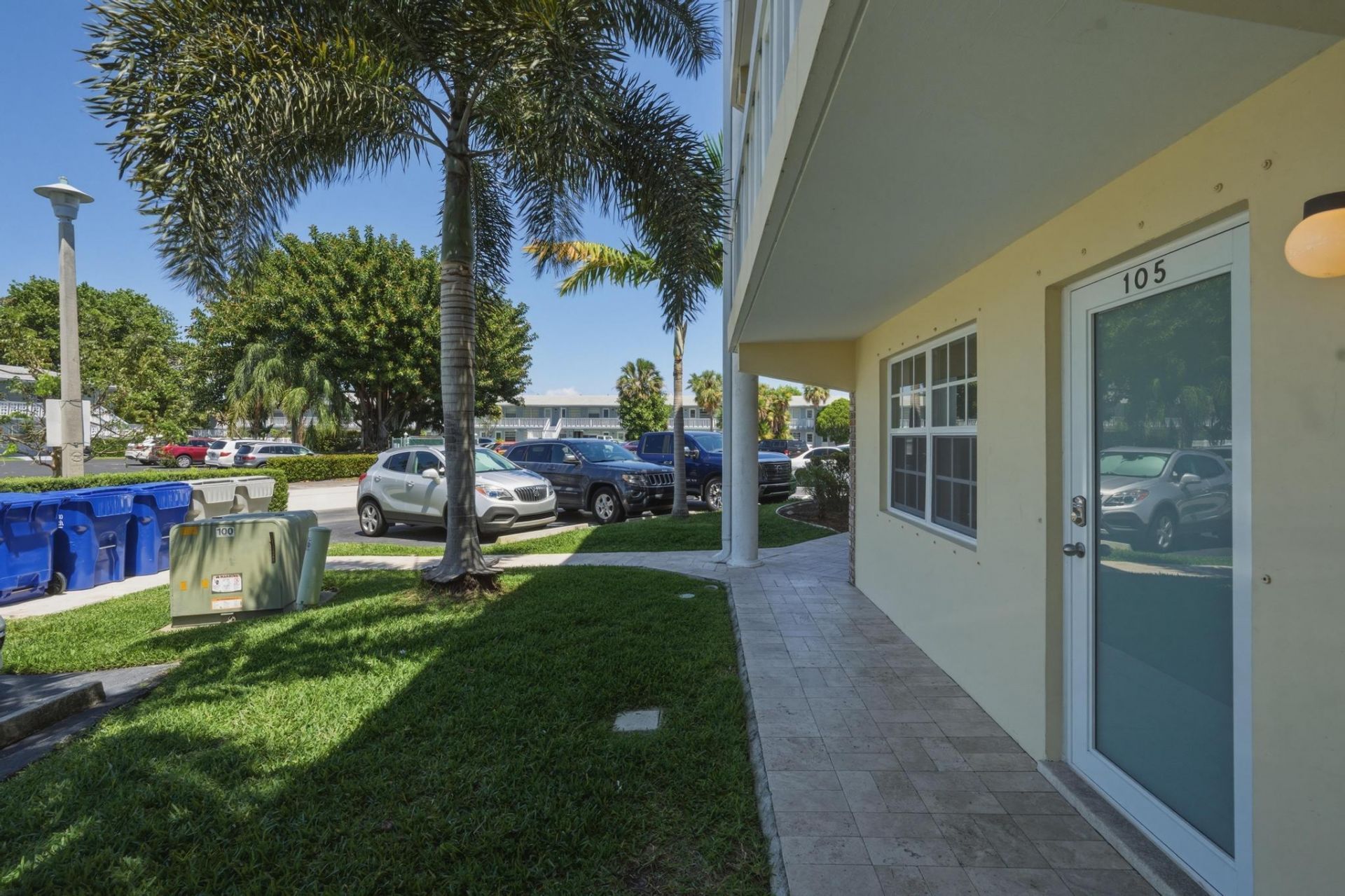 700 Pine Drive, Unit 105, Pompano Beach, FL 33060 Photo
