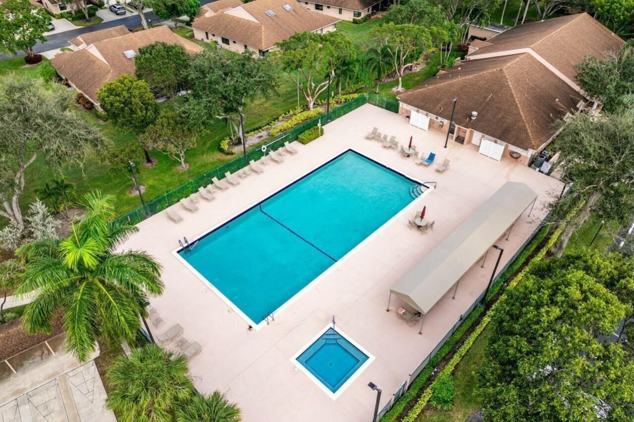 8271 Sun Lake Drive, Boca Raton, FL 33496 Photo