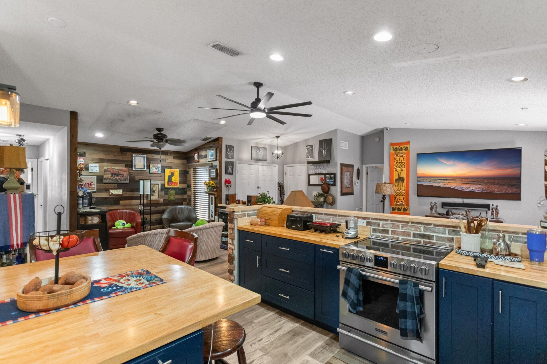 4000 SW 72nd Drive, Davie, FL 33314 Photo