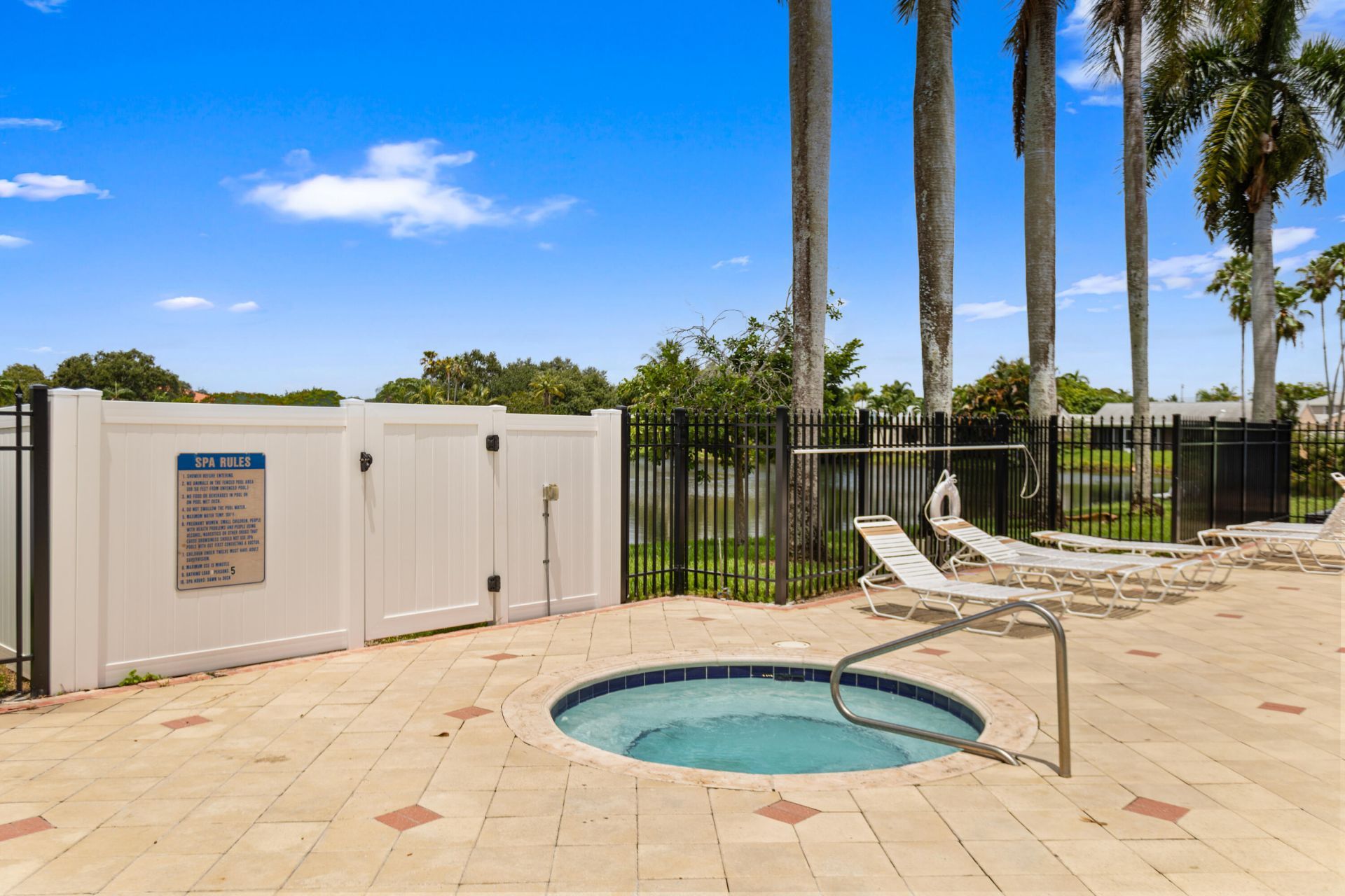 4000 SW 72nd Drive, Davie, FL 33314 Photo