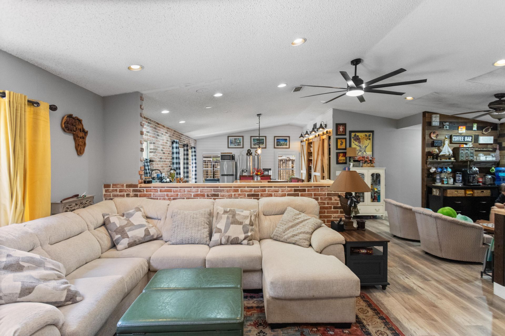 4000 SW 72nd Drive, Davie, FL 33314 Photo