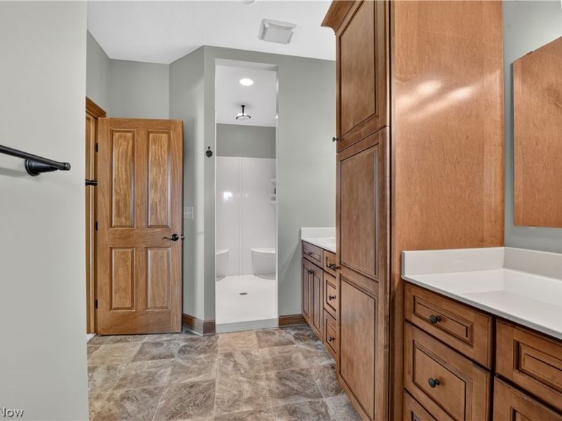 4066 Knollbrook Drive, Norton, OH 44203 Photo 18