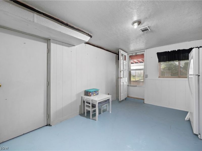 5817 Calamie Drive , Parma Heights, OH 44130 Photo 12