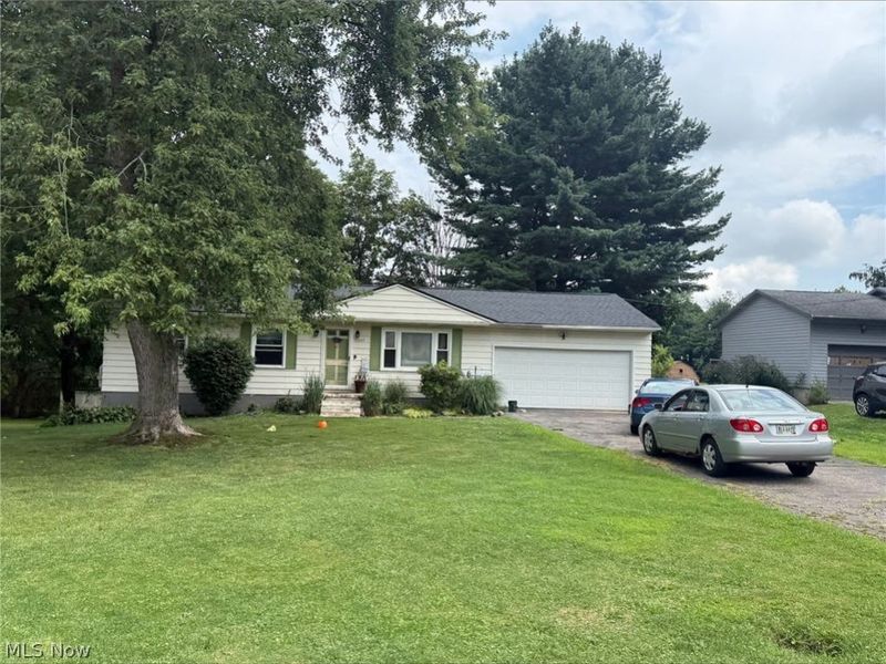 2847 Carillon Drive , Norton, OH 44203 Photo 2