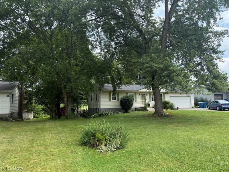 2847 Carillon Drive , Norton, OH 44203 Photo 5
