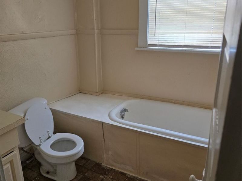 1826 Taylor Road , East Cleveland, OH 44112 Photo 13