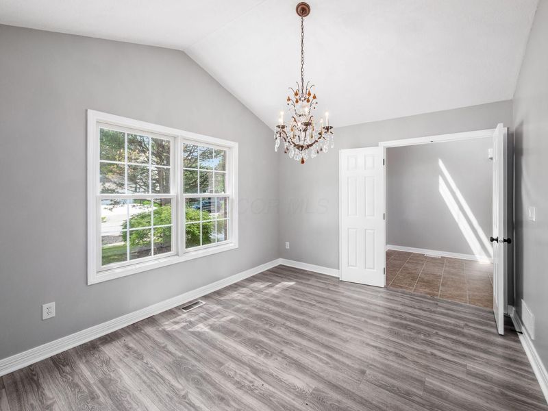 604 Kentucky Circle , Marysville, OH 43040 Photo 5