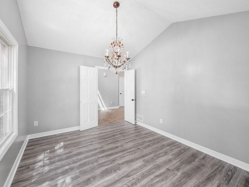 604 Kentucky Circle , Marysville, OH 43040 Photo 6
