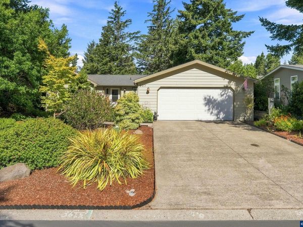 607 Glenbrook Cir, Florence, OR 97439