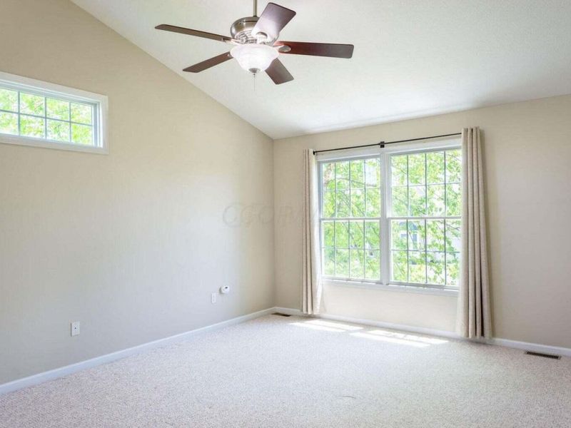 7492 Fairfield Lakes Drive , Powell, OH 43065 Photo 23