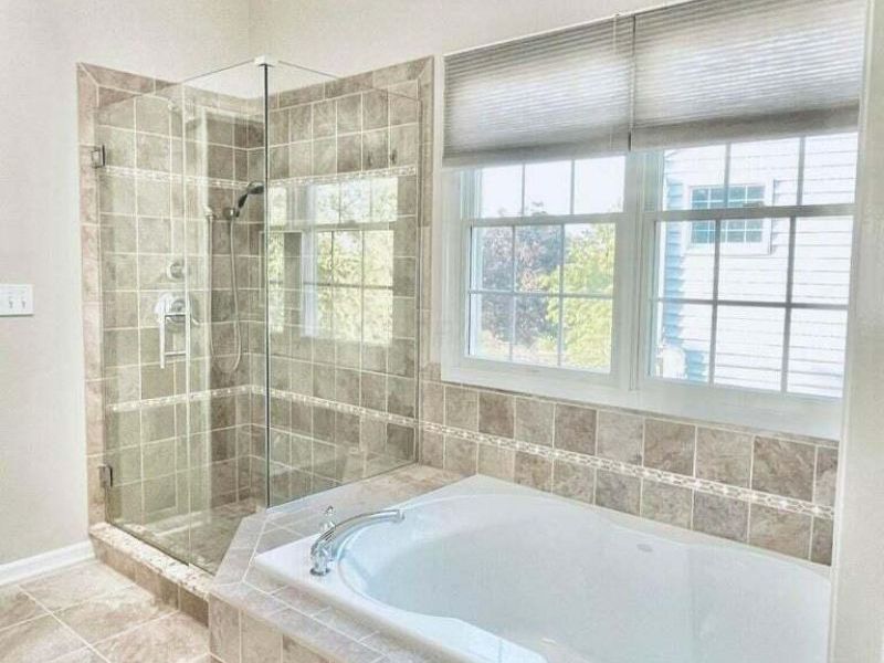 7492 Fairfield Lakes Drive , Powell, OH 43065 Photo 26