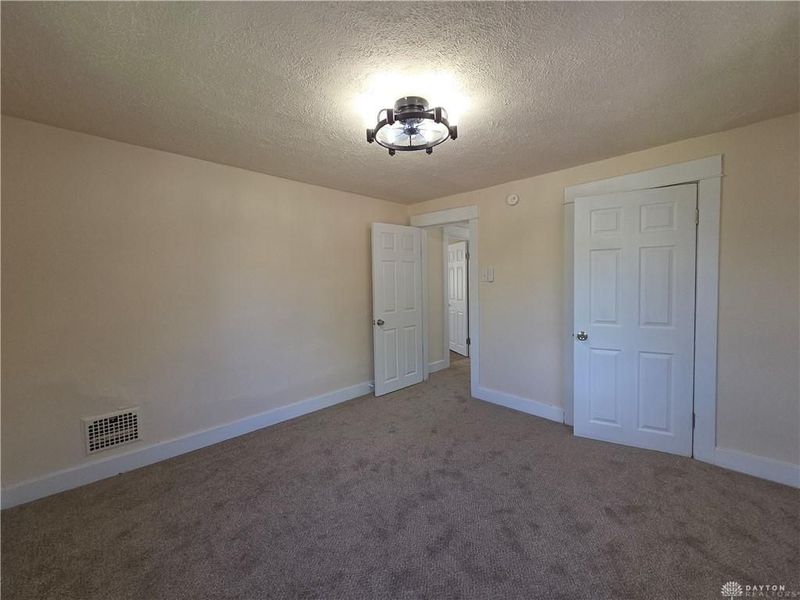 305 Westwood Avenue, Dayton, OH 45417 Photo 4
