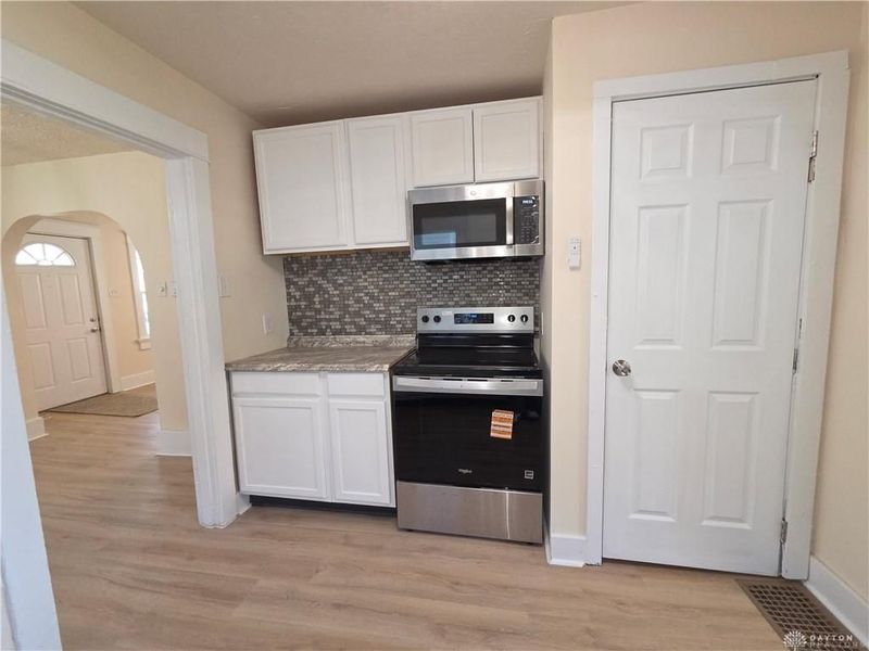 305 Westwood Avenue, Dayton, OH 45417 Photo 8