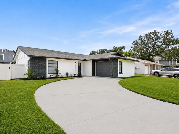 12511 CARDIFF DRIVE, TAMPA, FL 33625