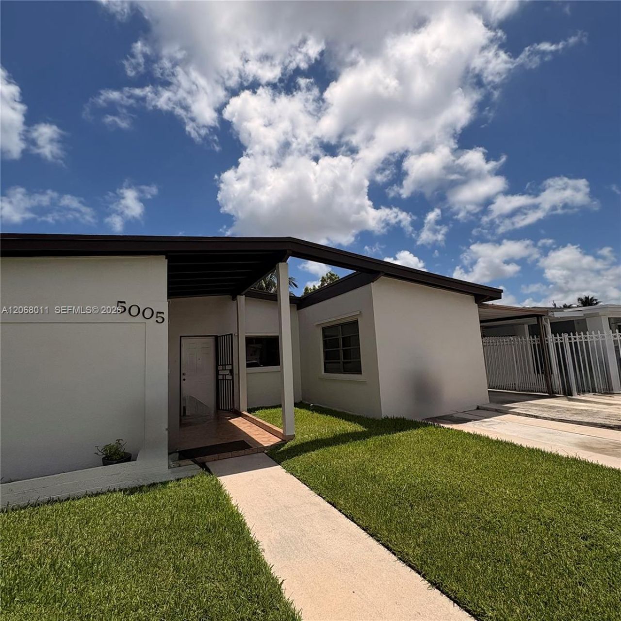 5005 SW 111th Ave, Unit 1, Miami, FL 33165 Photo