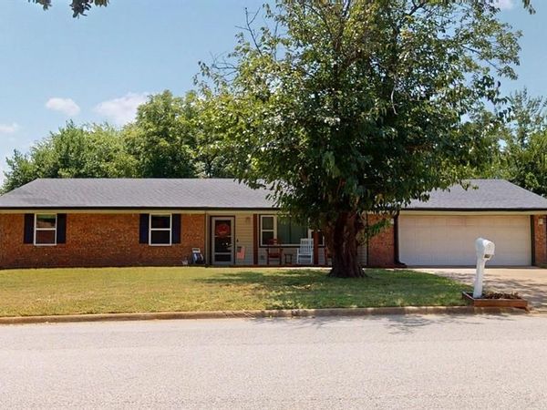 3308 Bogota Street, Athens, TX 75752