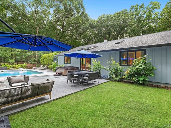 2723 Deerfield Road , Southampton, NY 11963