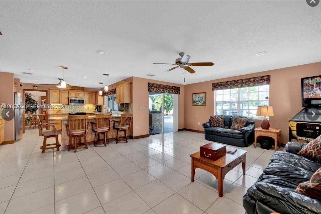 14750 SW 152nd Ct, Miami, FL 33196 Photo