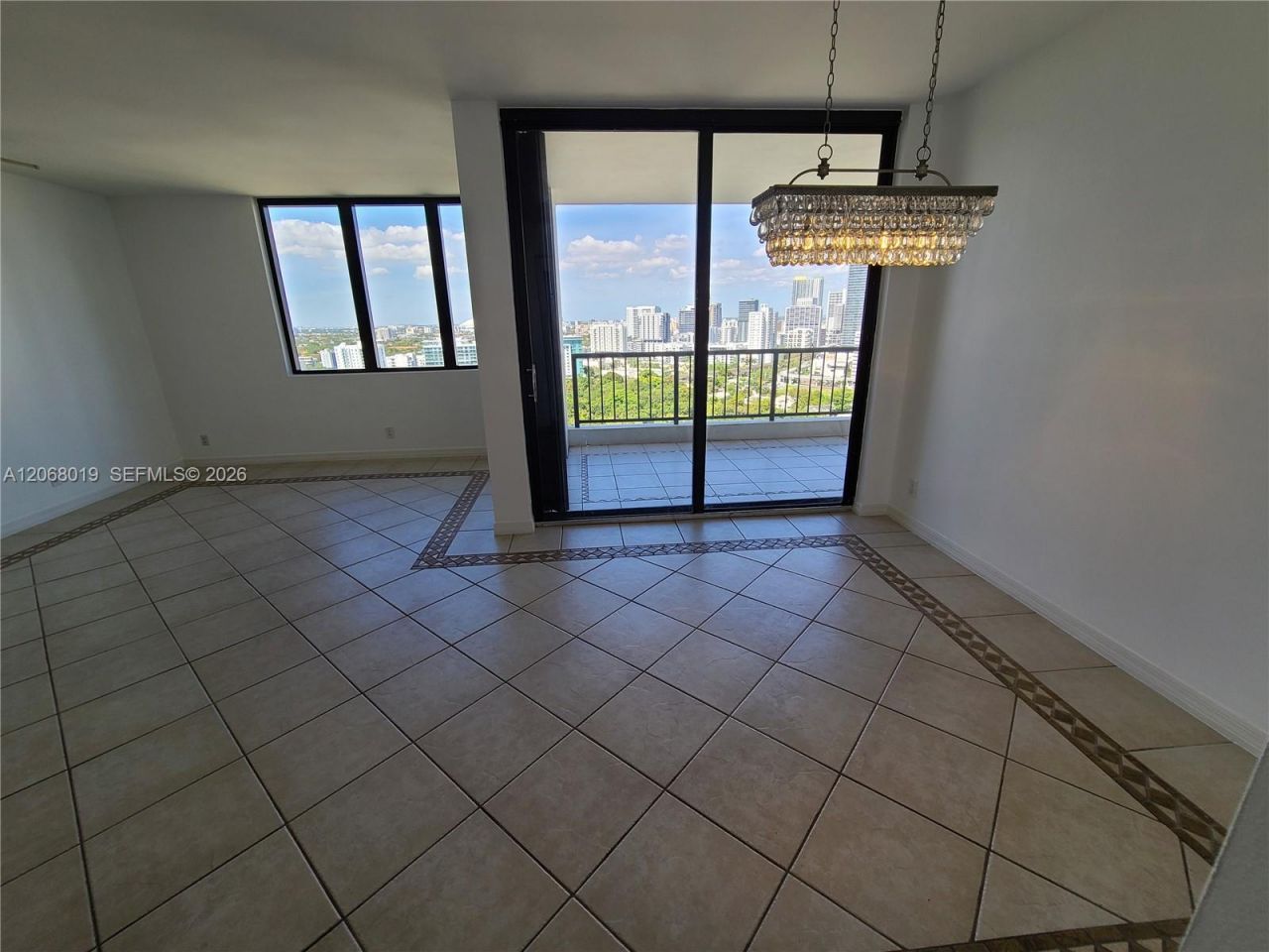 1581 Brickell Ave 2- Prking, Unit 1907, Miami, FL 33129 Photo