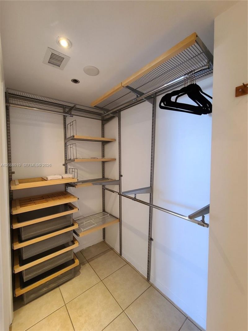 1581 Brickell Ave 2- Prking, Unit 1907, Miami, FL 33129 Photo