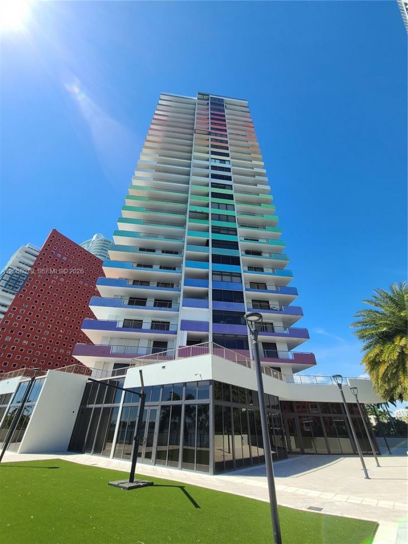 1581 Brickell Ave 2- Prking, Unit 1907, Miami, FL 33129 Photo