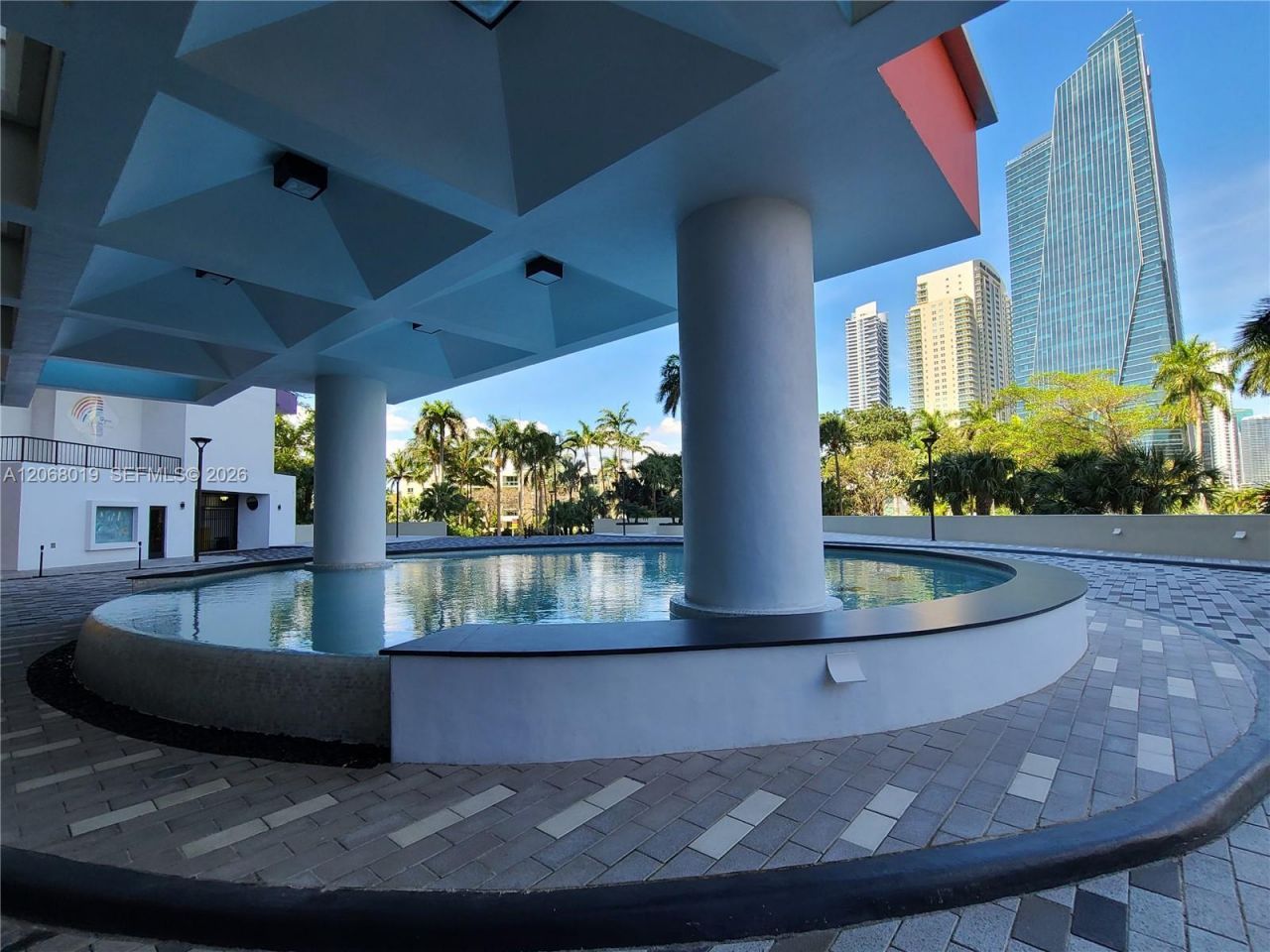 1581 Brickell Ave 2- Prking, Unit 1907, Miami, FL 33129 Photo