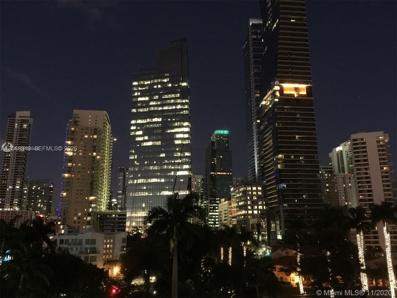 1581 Brickell Ave 2- Prking, Unit 1907, Miami, FL 33129 Photo