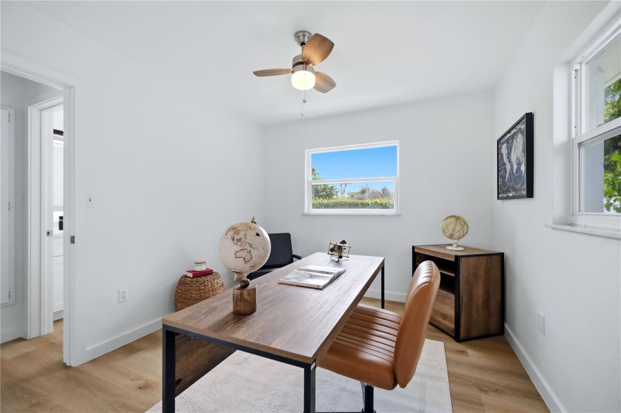6103 Carlton Avenue, Sarasota, FL 34231 Photo