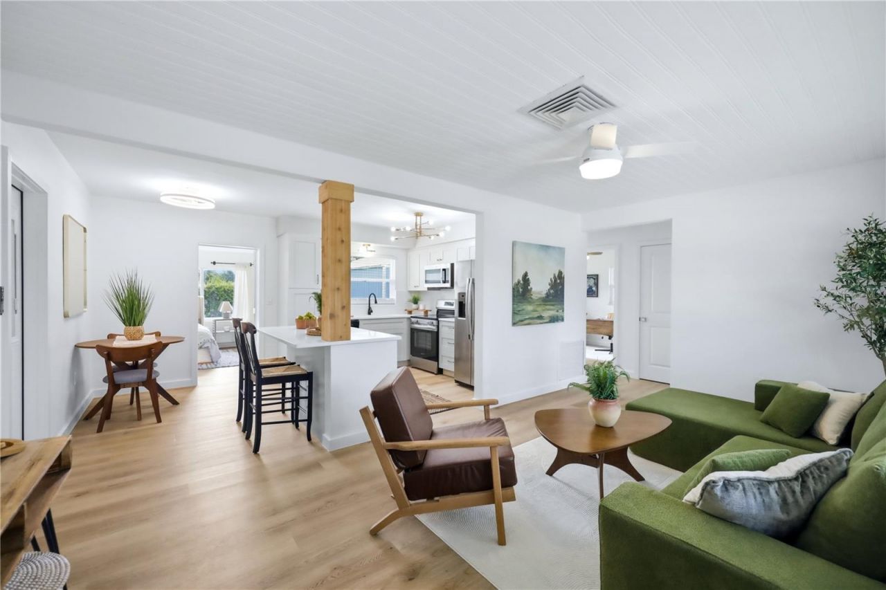 6103 Carlton Avenue, Sarasota, FL 34231 Photo