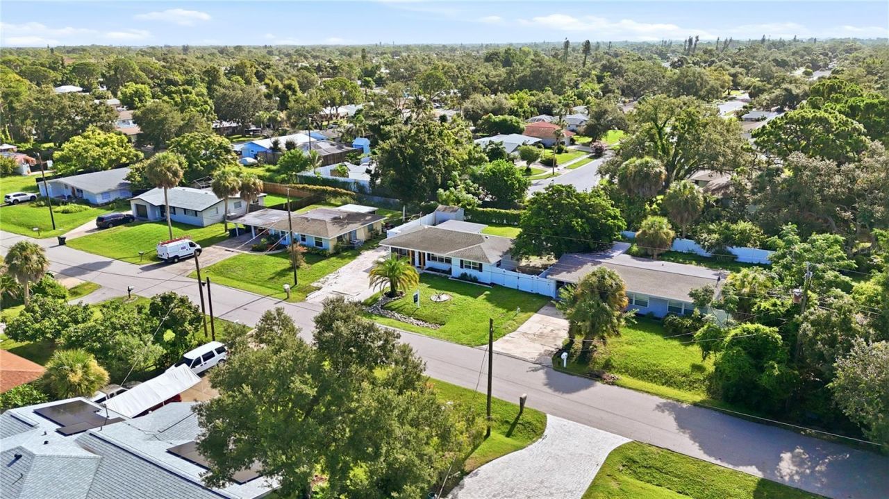 6103 Carlton Avenue, Sarasota, FL 34231 Photo