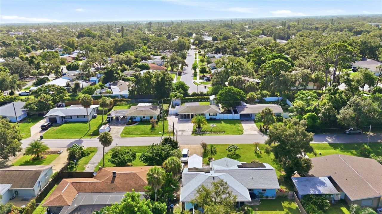 6103 Carlton Avenue, Sarasota, FL 34231 Photo
