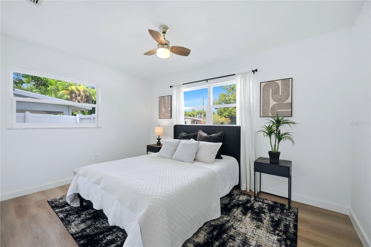 6103 Carlton Avenue, Sarasota, FL 34231 Photo